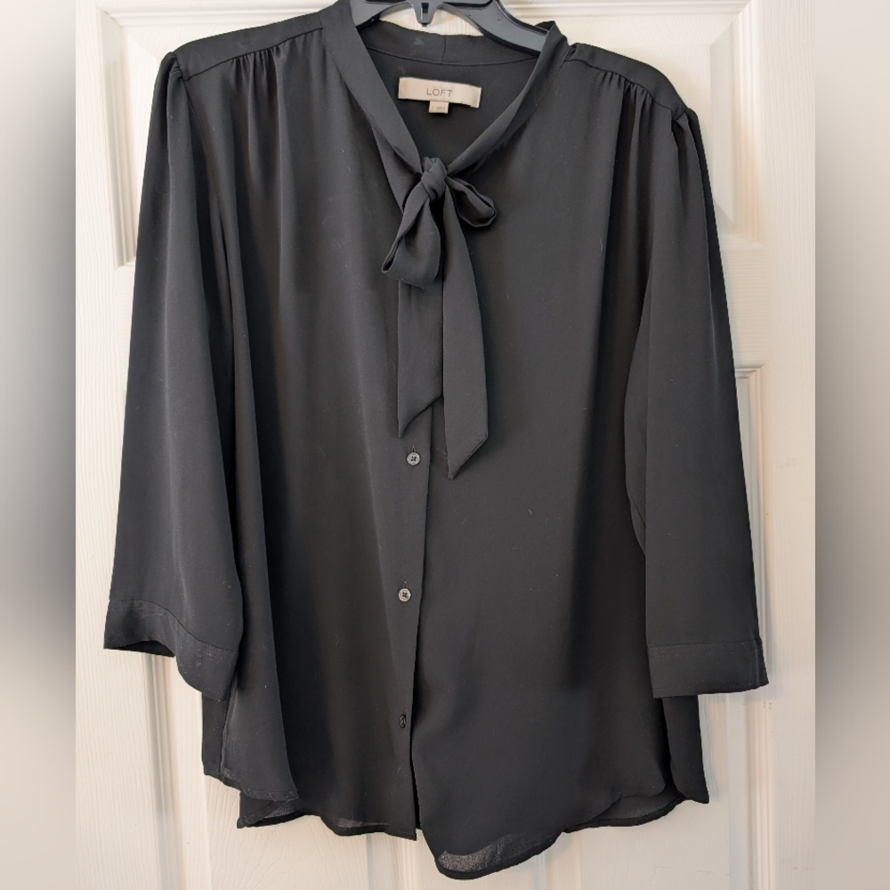 Ann Taylor Loft Tie Front 3/4 Sleeve Blouse